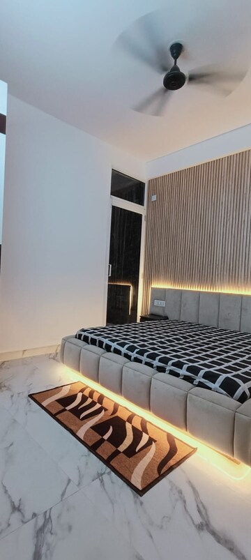 Bedroom in 1 BHK Builder Floor at Sector 73 – for Sale
