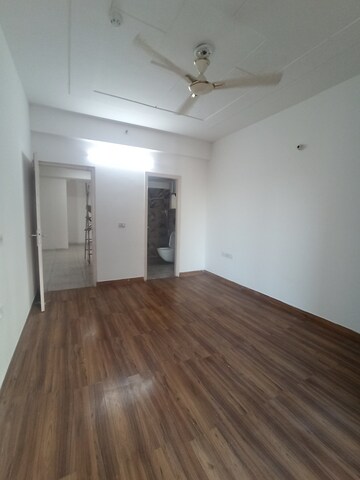 Master Bedroom in 3 BHK Apartment at Ajnara Ambrosia, Sector 118 – for Rent