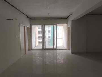 Room in 4 BHK Apartment at Pacifica Hillcrest Phase 1, Gachibowli – for Sale