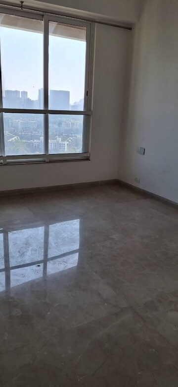 Bedroom in 2 BHK Apartment at Kalpataru Radiance, Goregaon West – for Rent