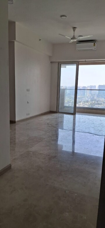 2 BHK Apartment For Rent in Kalpataru Radiance Goregaon West Mumbai  8196635