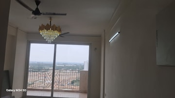 Room in 3 BHK Independent House at Unitech Cyber Park, Sector 39 – for Rent