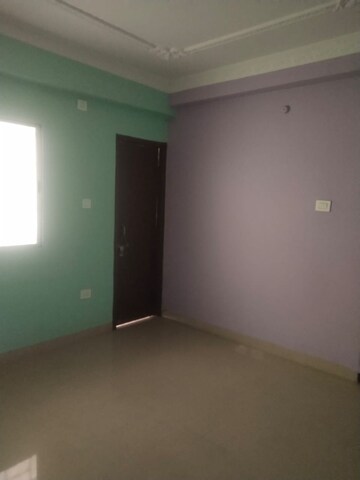 Room in 2 BHK Independent House at Bahu Bazaar – for Rent