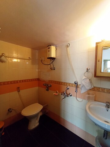 Bathroom in 1 RK Apartment at Vini Garden, Borivali West – for Rent