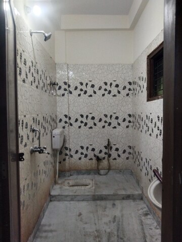 Bathroom in 3 BHK Builder Floor at Shakti Khand – for Rent