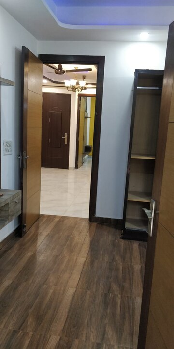 Building Lobby in 2 BHK Builder Floor at Gyan Khand – for Rent