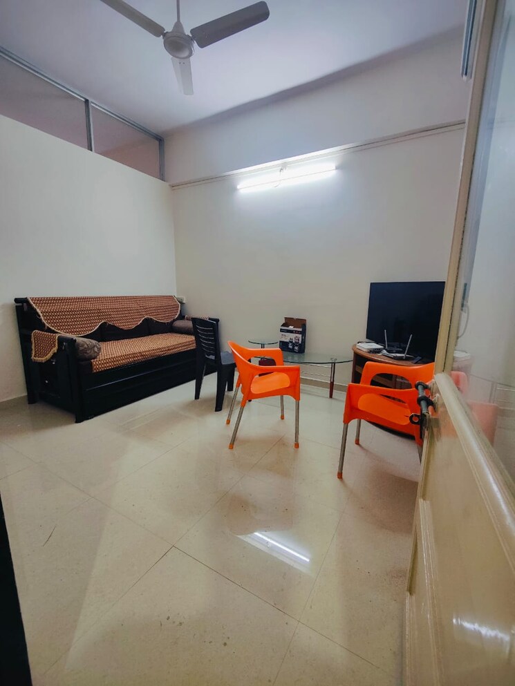 Living Room, siddhivinayak-darshan-chs 1.5 Bedroom 550 Sq.Ft. Apartment In Worli Mumbai 8196727