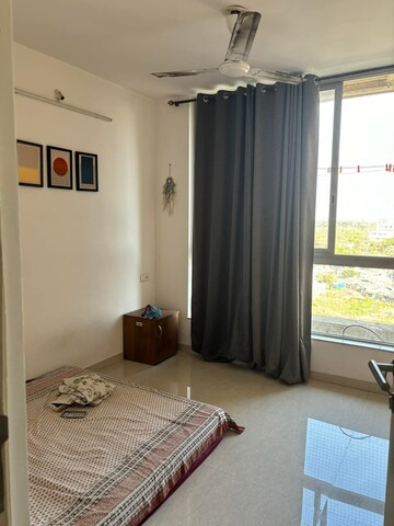 Bedroom in 2 BHK Apartment at Hiranandani Estate, Ghodbunder Road – for Rent