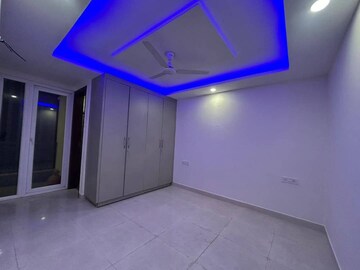 3 BHK Builder Floor For Rent in Saket