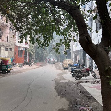 Parking in  Plot at Ansal Sushant Lok I, Sector 43 – for Sale