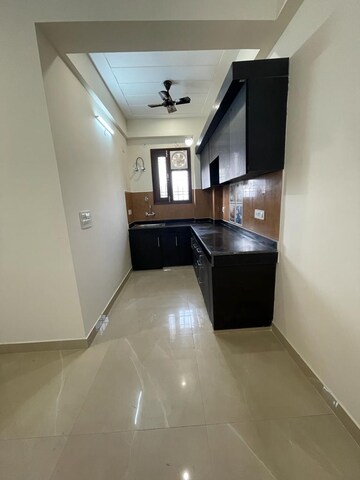 Building Lobby in 1 BHK Builder Floor at Sector 51 – for Rent