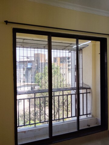 Room in 1 BHK Apartment at Mokal Pushp Pinnacle, Kharghar – for Sale