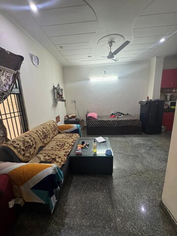 Living Room in 1 BHK Builder Floor at Sector 38 – for Rent