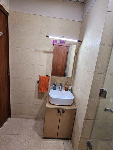Bathroom in 2.5 BHK Builder Floor at Central Park 3 Flower Valley, Sohna Sector 33 – for Rent