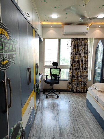 Bedroom in 2 BHK Apartment at Hiranandani Estate, Ghodbunder Road – for Rent
