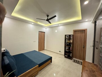 2 BHK Apartment For Sale in Chittaranjan Park