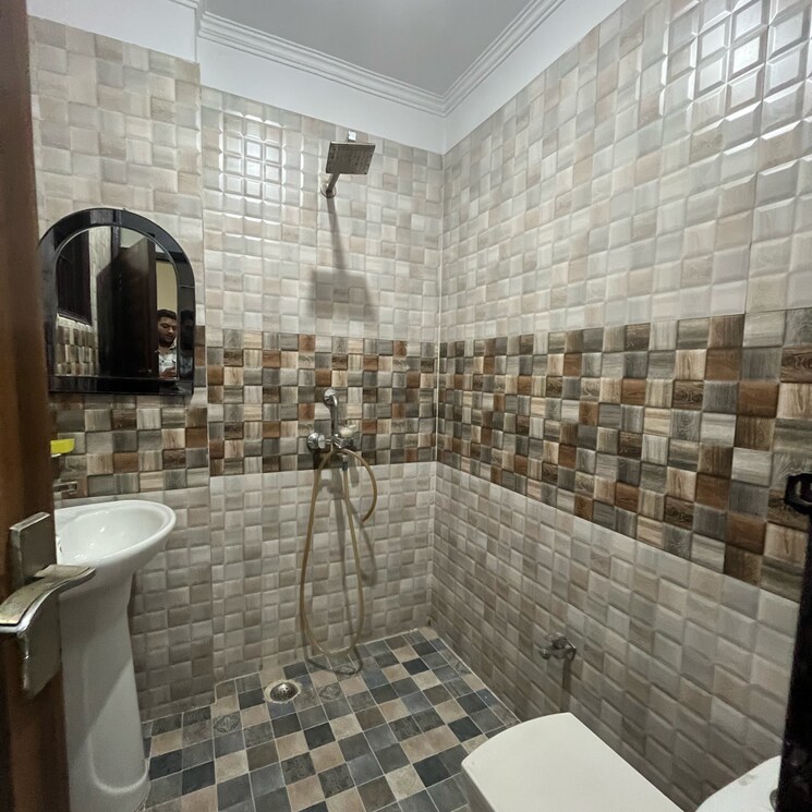 Kitchen, chattarpur 4 Bedroom 1800 Sq.Ft. Builder Floor In Chattarpur Delhi 8197139