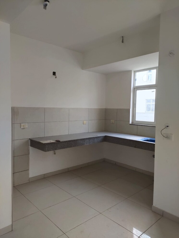 Kitchen, godrej-golf-links-crest 3 Bedroom 2800 Sq.Ft. Villa In Sector 27 Yamuna Expressway Greater Noida 8197229