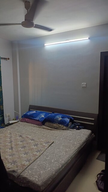 Bedroom in 2 BHK Apartment at Skyline Villa, Powai – for Rent