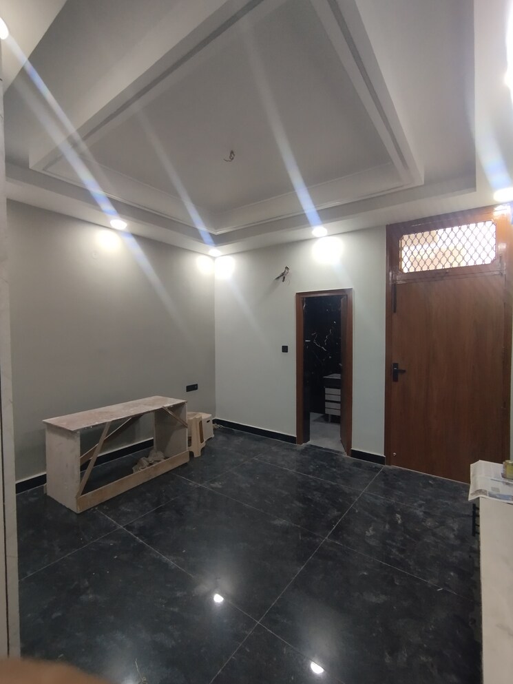 Bedroom, anand vihar 3 Bedroom 1050 Sq.Ft. Builder Floor In Anand Vihar Delhi 8197353