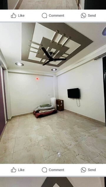 Parking in 2 BHK Builder Floor at Saket – for Rent