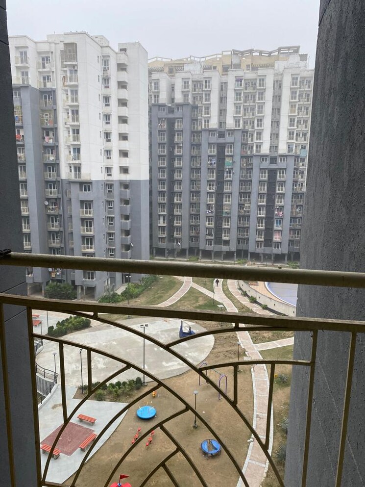 Balcony, aditya-urban-homes 1 Bedroom 585 Sq.Ft. Apartment In Shahpur Bamheta Ghaziabad 8197375