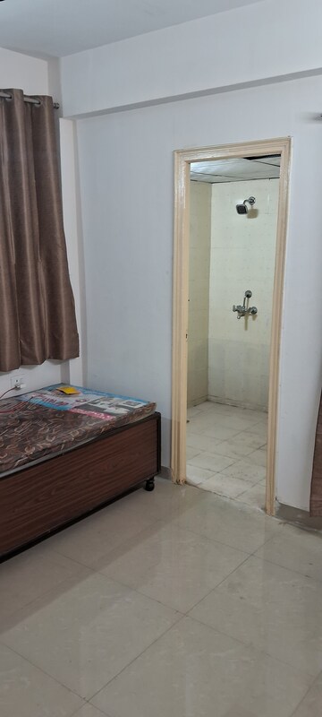 Furnished Amenities in 2 BHK Apartment at Zara Rossa, Sector 112 – for Rent