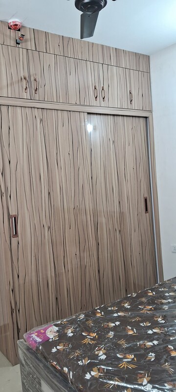 Room in 2 BHK Apartment at Zara Rossa, Sector 112 – for Rent