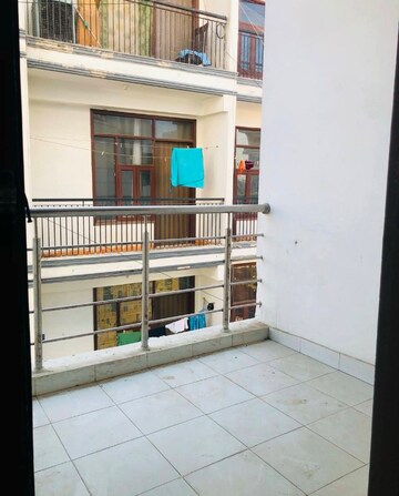 1 BHK Builder Floor For Rent in Saket