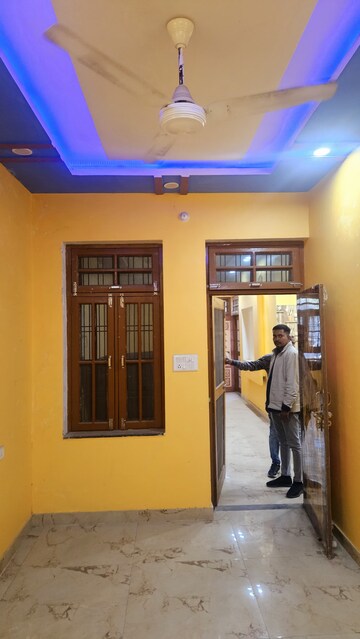 Gym in 2 BHK Independent House at Gomti Nagar – for Rent