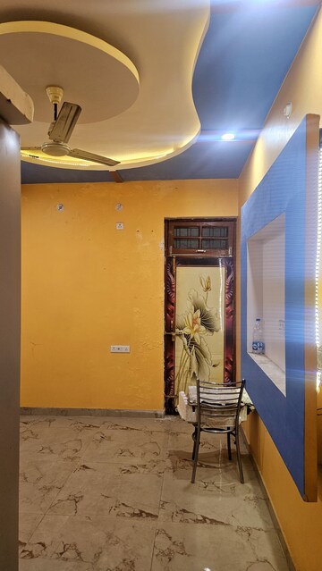 Building Lobby in 2 BHK Independent House at Gomti Nagar – for Rent