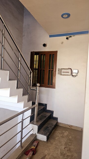 Staircase in 2 BHK Independent House at Gomti Nagar – for Rent
