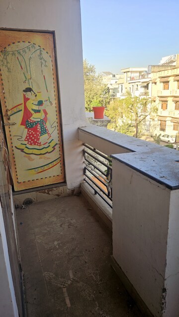 Balcony in 2 BHK Independent House at Gomti Nagar – for Rent