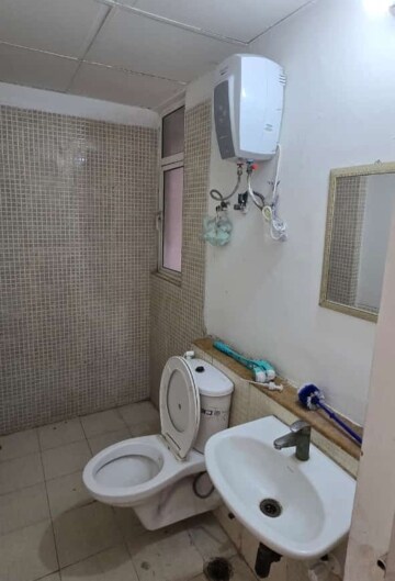 Bathroom in 2 BHK Apartment at Jaypee Greens Kosmos, Sector 134 – for Rent