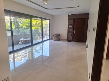 Room in 2 BHK Apartment at Gokul Concorde, Kandivali East – for Sale