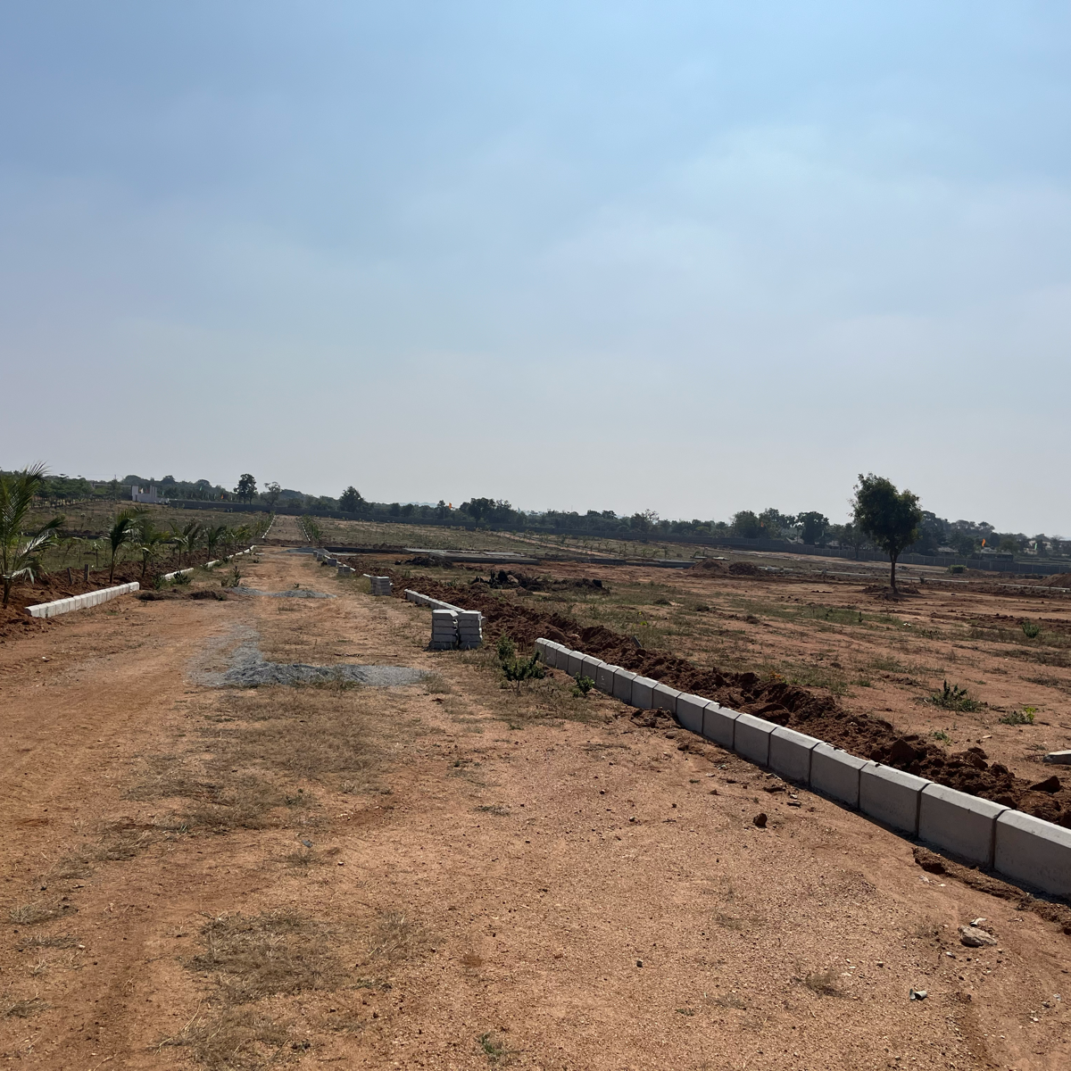 Plot For Sale in Ganga Grandeur Athvelly M