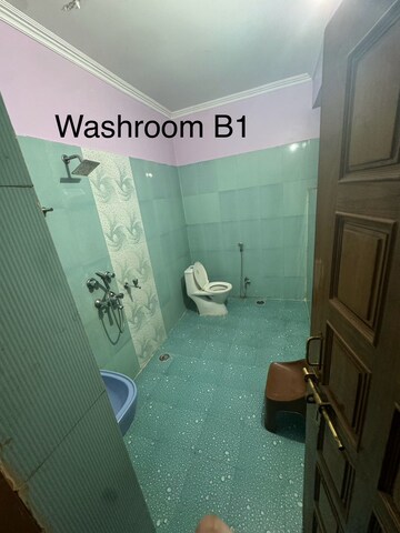 Master Bedroom in 3 BHK Independent House at Gomti Nagar – for Rent