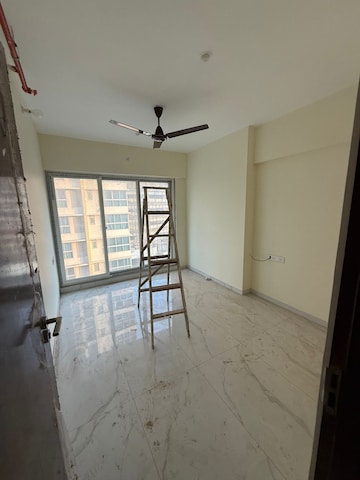 2 BHK Apartment For Rent in Ruparel Zion Sion Mumbai  8197622