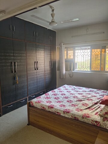 Bedroom in 3 BHK Apartment at Jalvayu Vihar Powai, Powai – for Rent