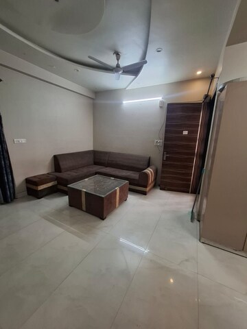 Living Room in 3 BHK Builder Floor at Sunshine Enclave, Vip Road – for Rent