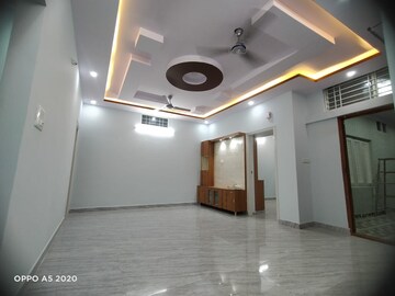 Room in 2 BHK Builder Floor at Hsr Layout – for Rent