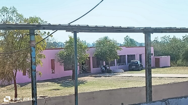 Garden, ratanpur sadak  600 Sq.Yd. Plot In Ratanpur Sadak Bhopal 8197680