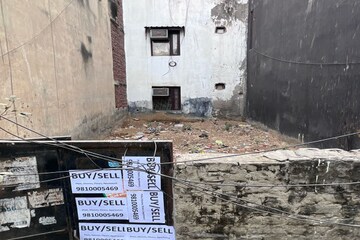 Plot Area in  Plot at Ansal Sushant Lok I, Sector 43 – for Sale