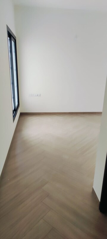 Room in 3 BHK Apartment at Sobha Manhattan Towers Town Park, Hosur Road – for Sale