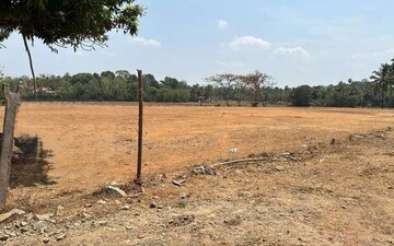 Plot For Sale in Chandan Nagar