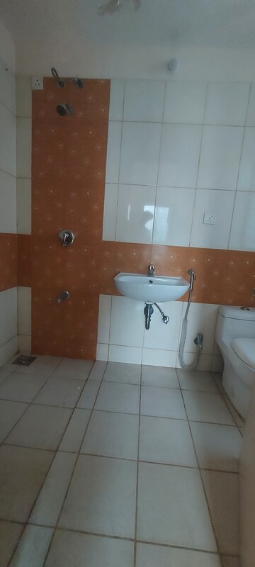 Bathroom in 3 BHK Apartment at Nanded City Shubh Kalyan, Nanded – for Rent