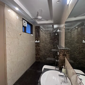 Team Area in 3 BHK Builder Floor at Sector 47 – for Rent
