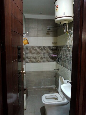 Attached Bathroom in 3 BHK Builder Floor at Gyan Khand – for Rent