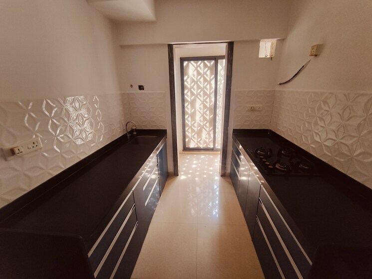 Balcony, lodha-palava-city-lakeshore-greens 2.5 Bedroom 927 Sq.Ft. Apartment In Dombivli East Thane 8197911