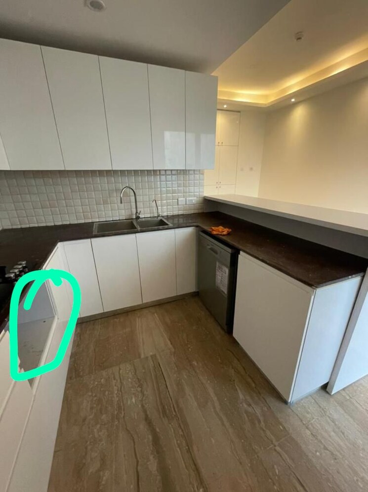 Kitchen, ip extension 3 Bedroom 1500 Sq.Ft. Apartment In Ip Extension Delhi 8198021